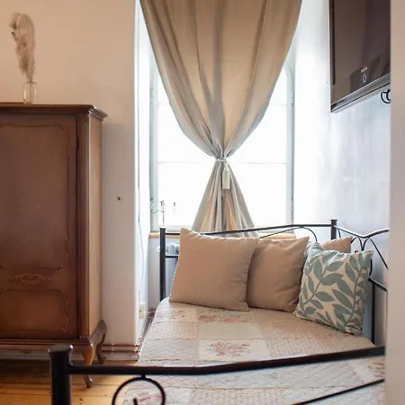 Roberta Hercberga Apartamenti Aparthotel